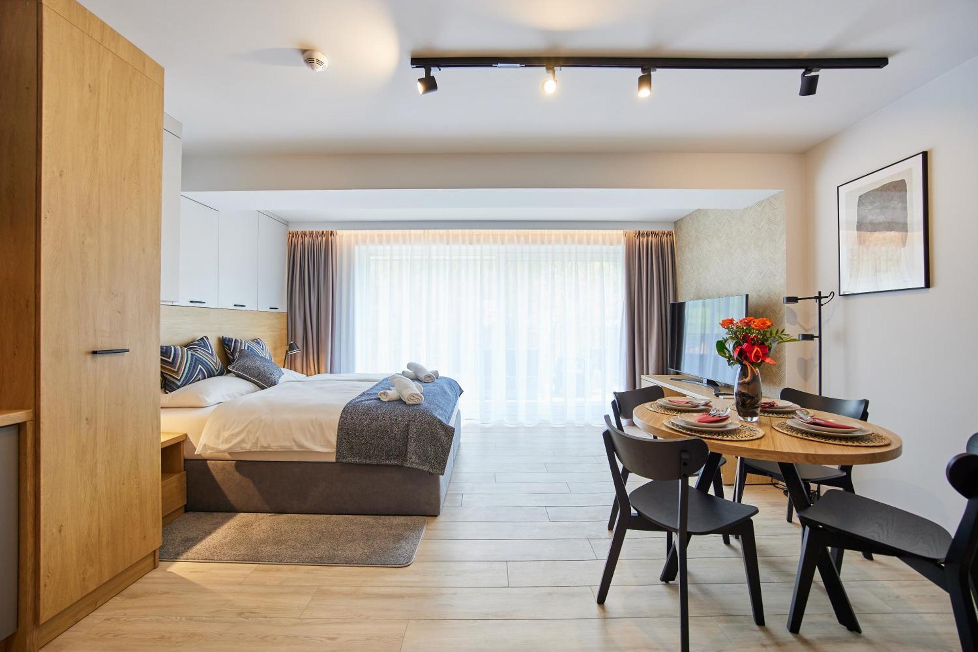 Everest Apartamenty שצ'צ'ירק מראה חיצוני תמונה