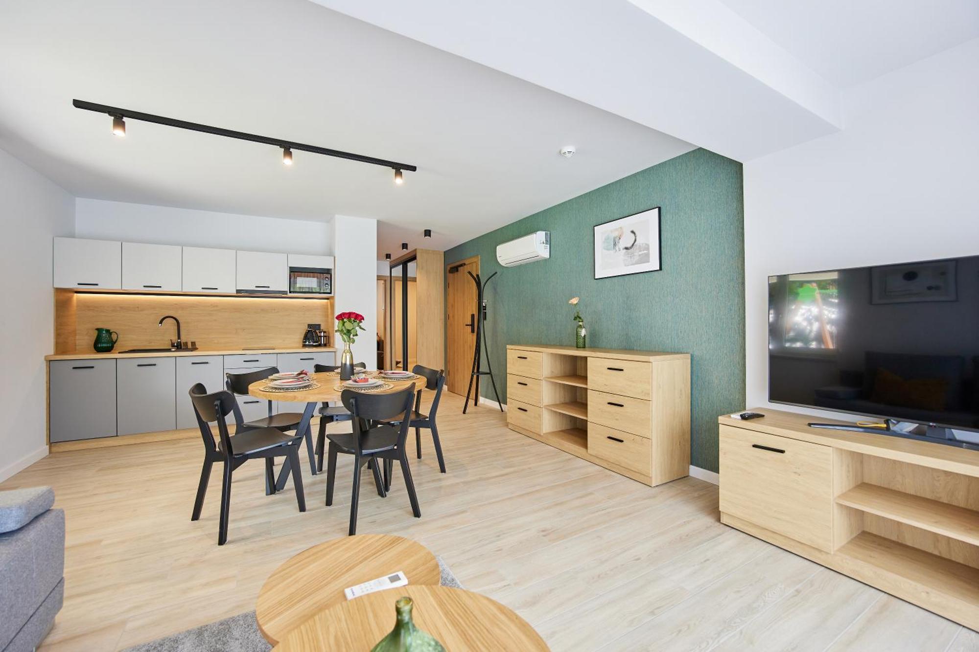 Everest Apartamenty שצ'צ'ירק מראה חיצוני תמונה
