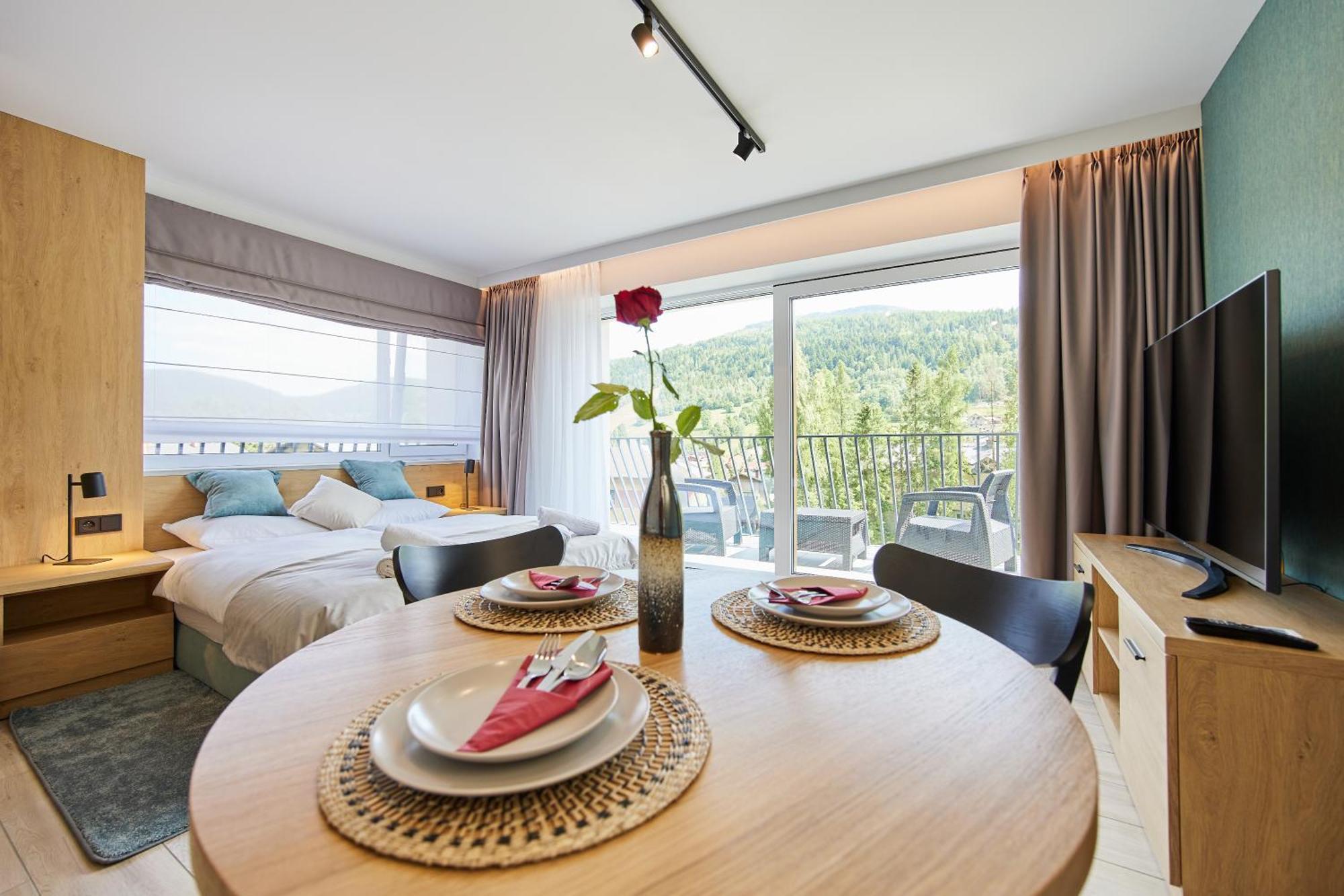 Everest Apartamenty שצ'צ'ירק מראה חיצוני תמונה